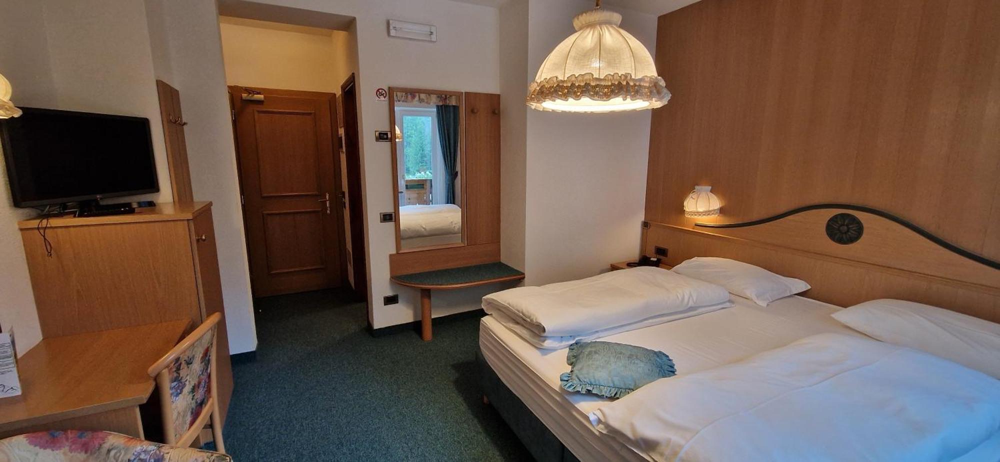 Hotel Roy Malga Ciapela Kültér fotó