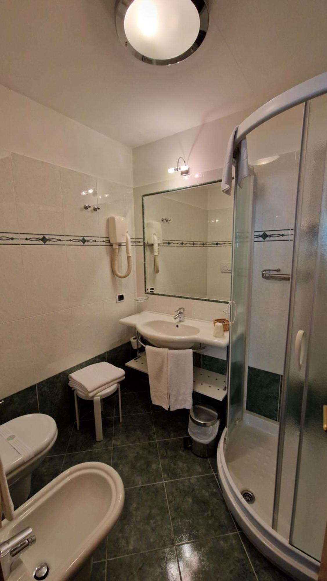 Hotel Roy Malga Ciapela Szoba fotó